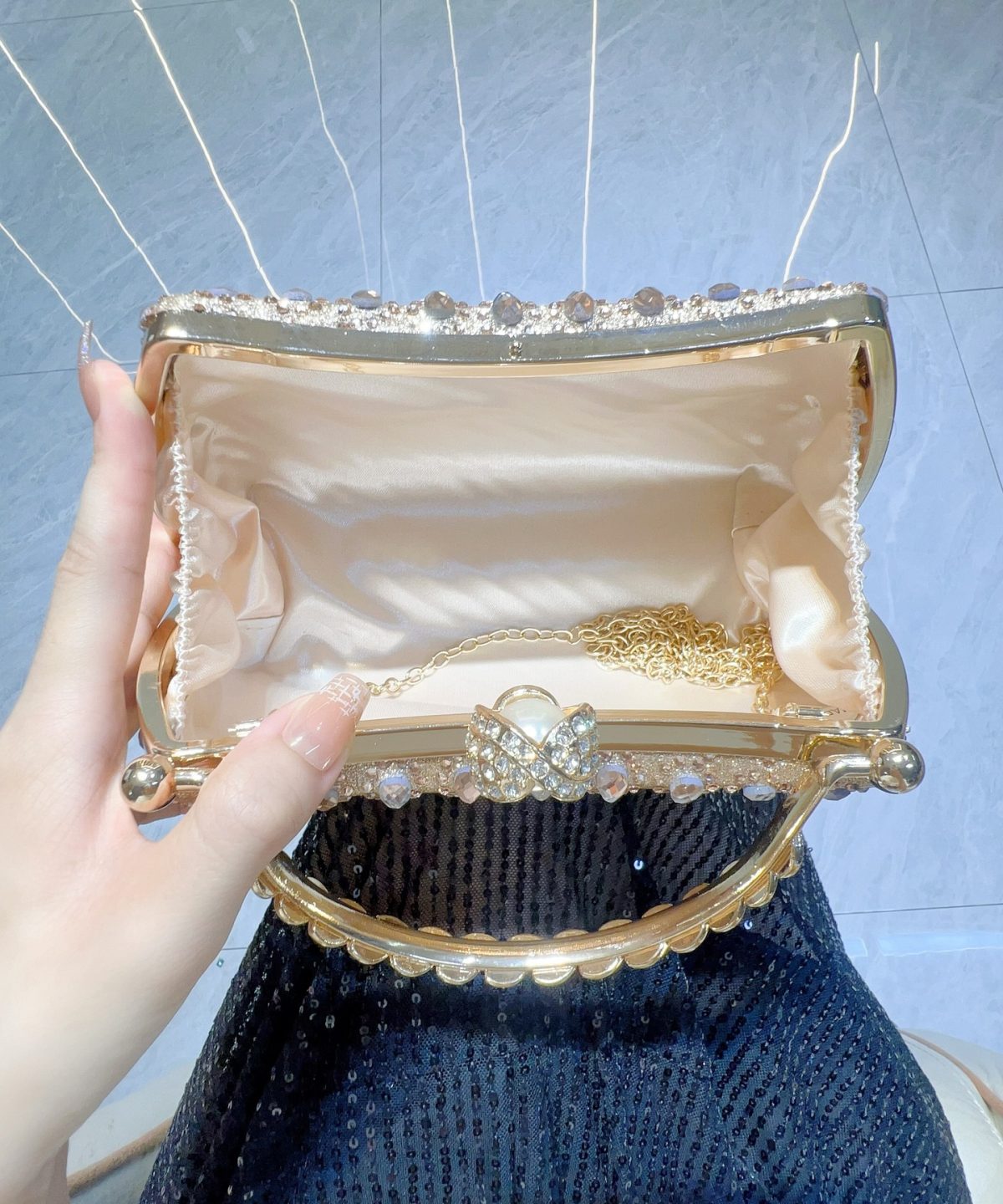 O1CN01g3NkrT270gXlQPhS9 2212461727735 0 cib