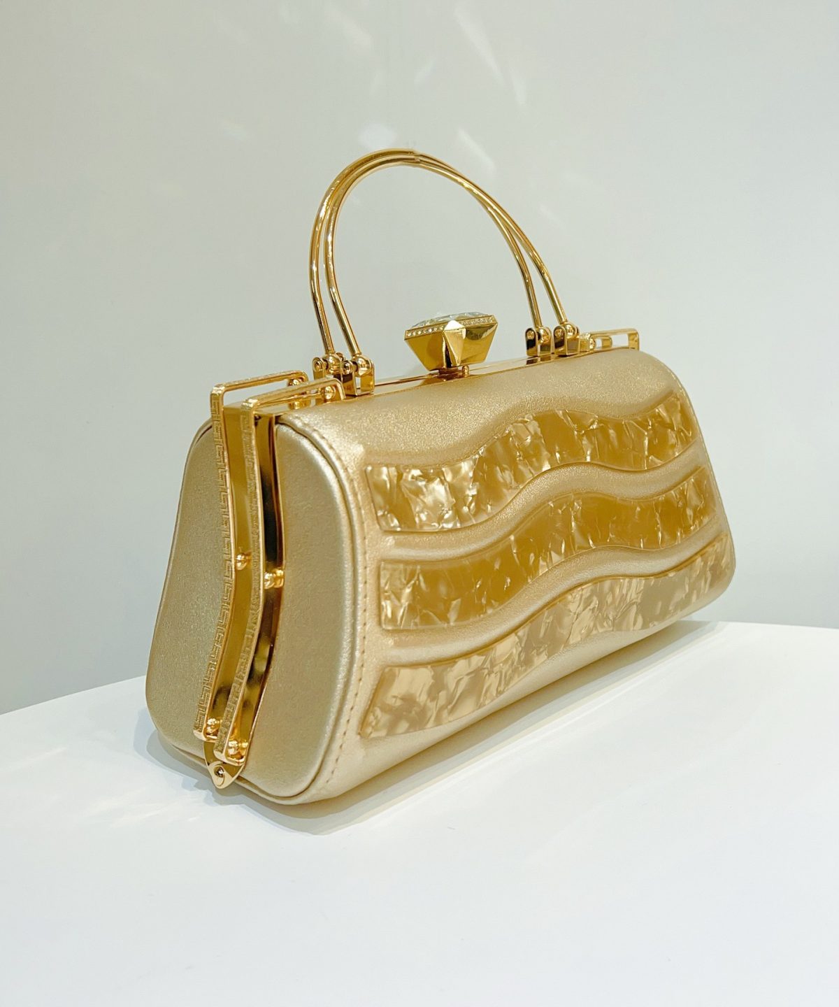 O1CN01zjMCbi270gXsyraAu 2212461727735 0 cib